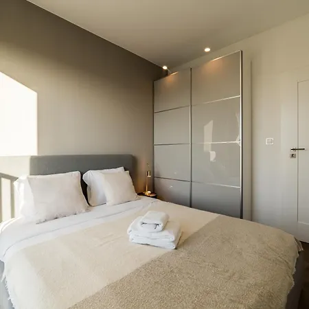 Warta River Glamour By Bookinghost * ポズナン